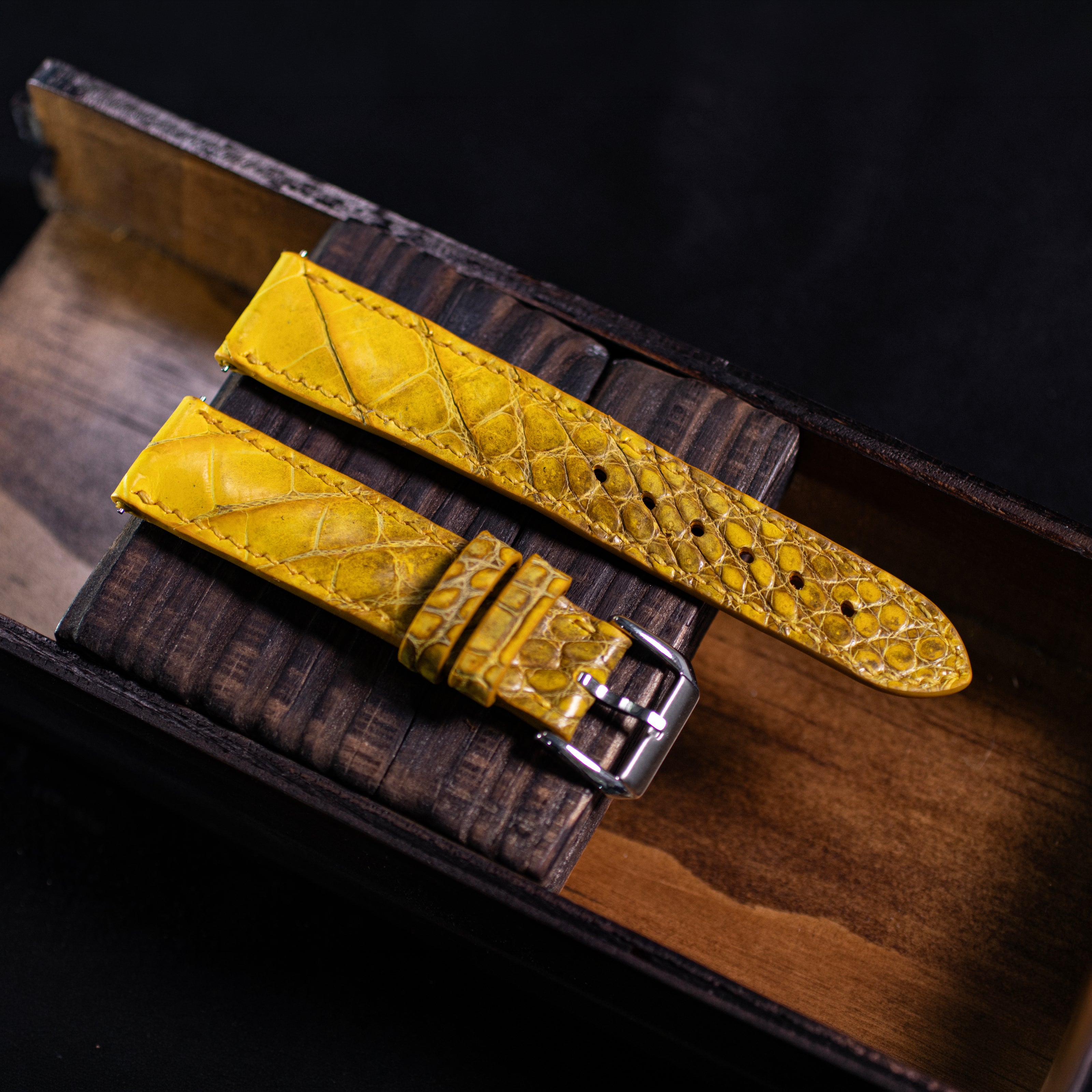 Canary Yellow Alligator Belly – Classic Signature
