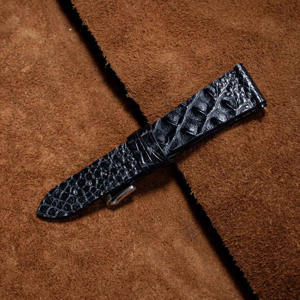Obsidian Diamond Hornback Alligator Watch Strap