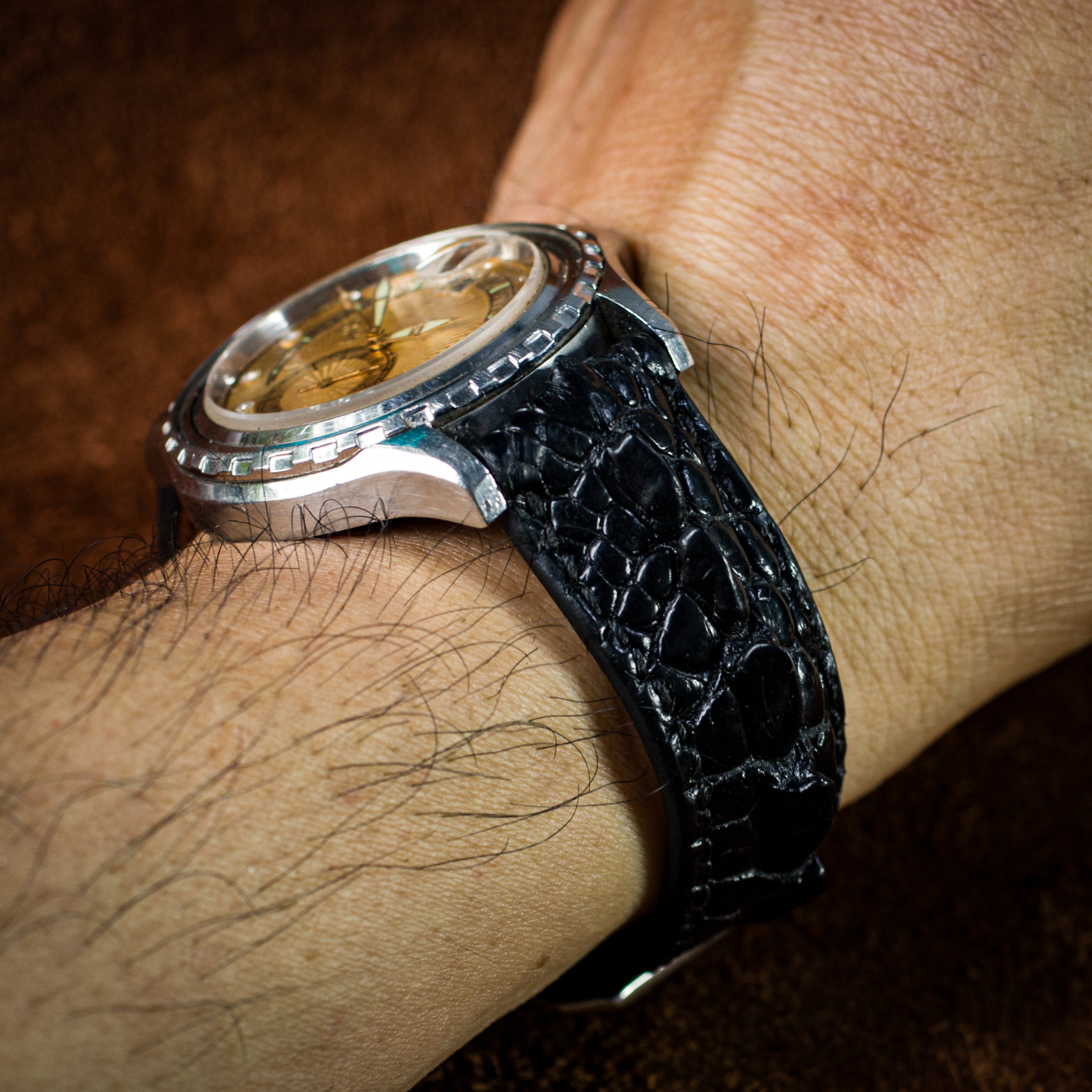 Black Horned Alligator Leg Stitched Strap