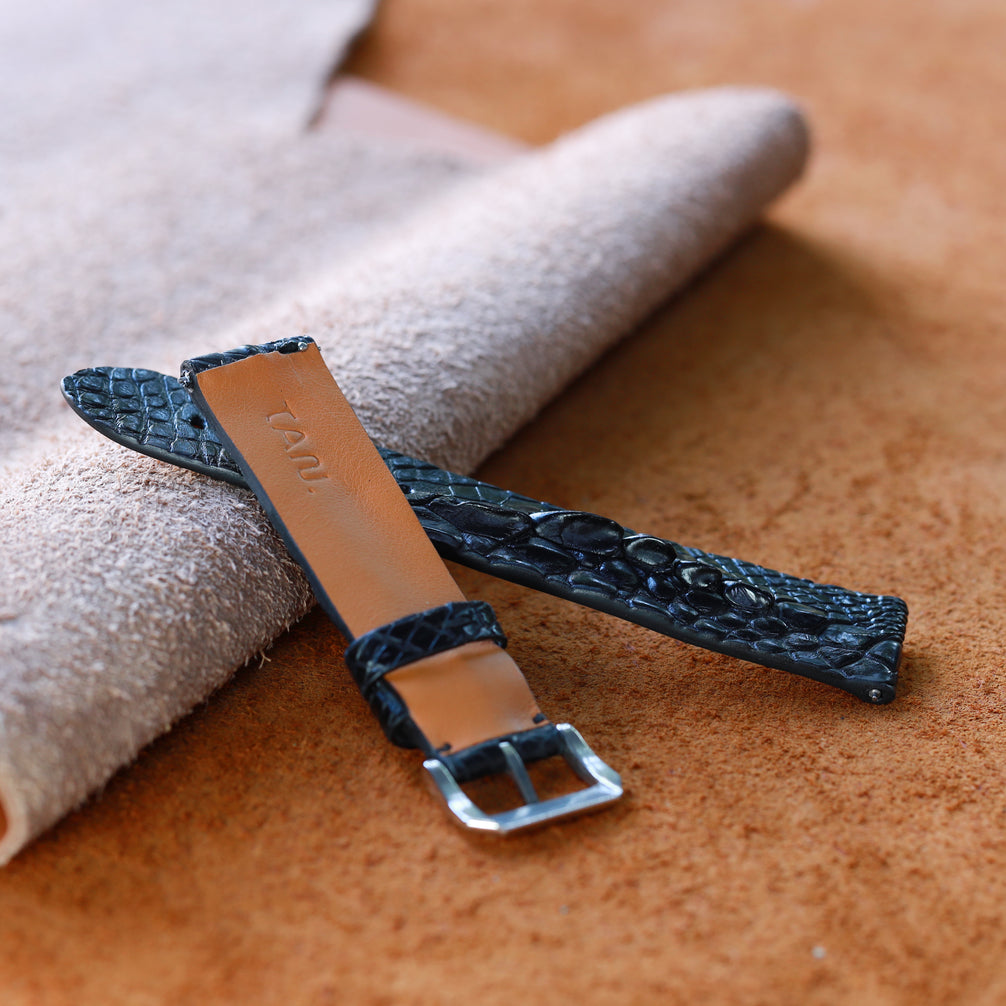 Black Horned Alligator Leg Stitchless Strap