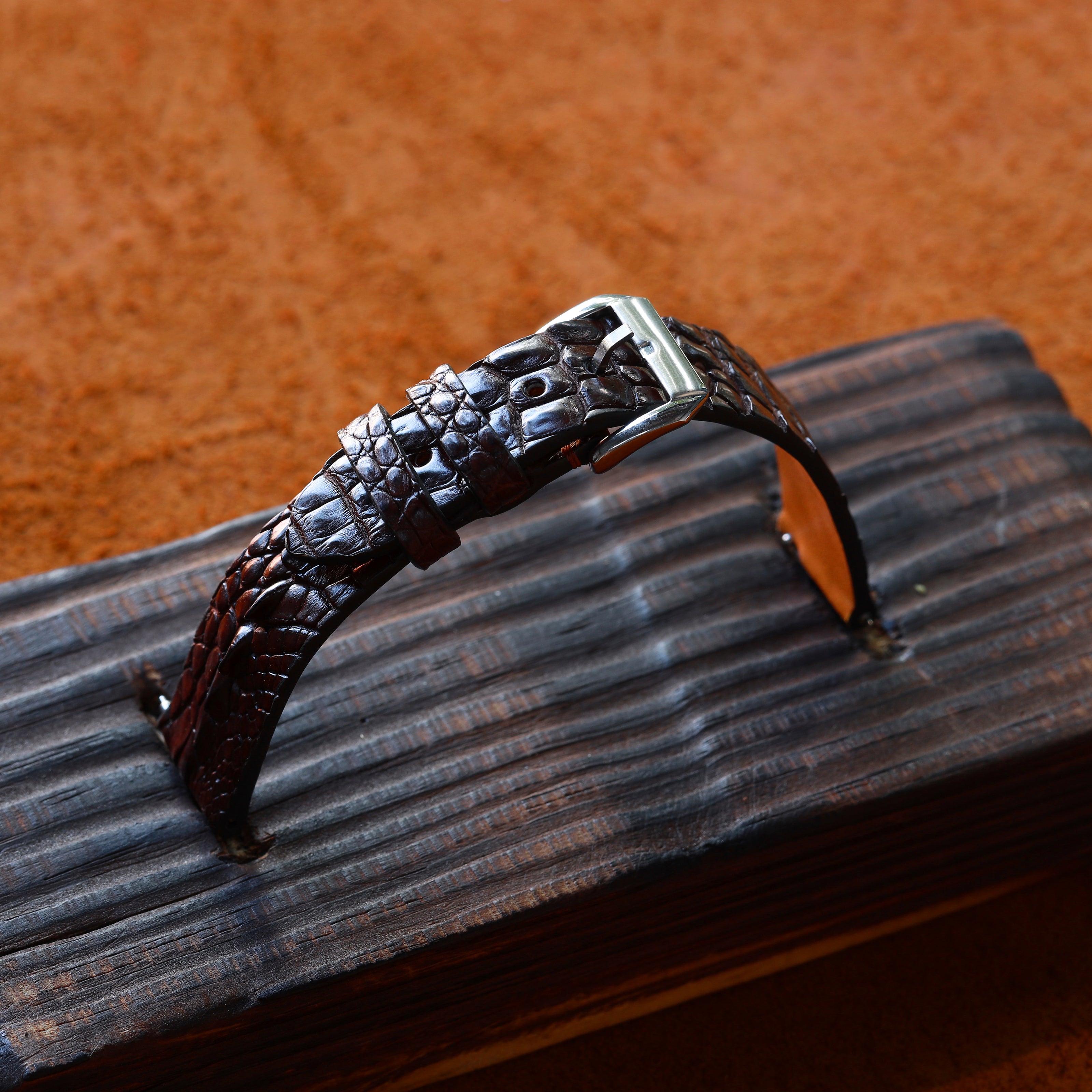 Brown Horned Alligator Leg Stitchless Strap