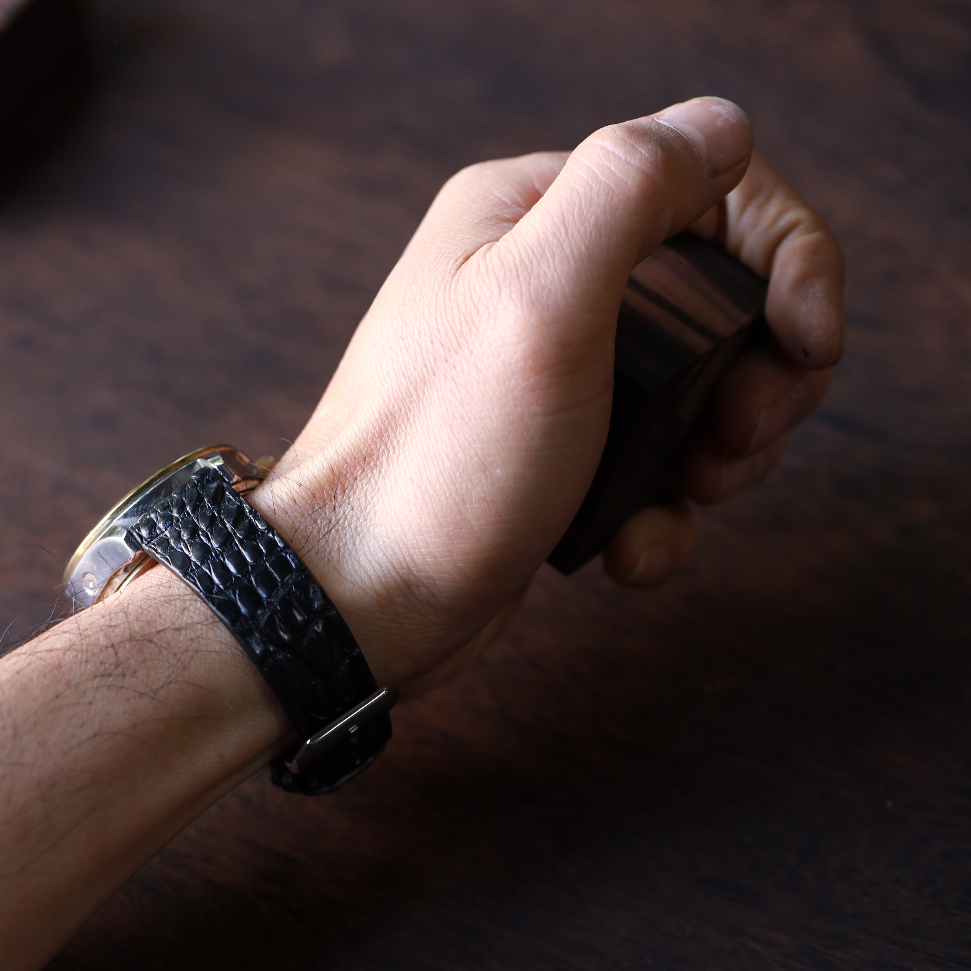 Black Alligator Leg Stitchless Strap (Smooth)