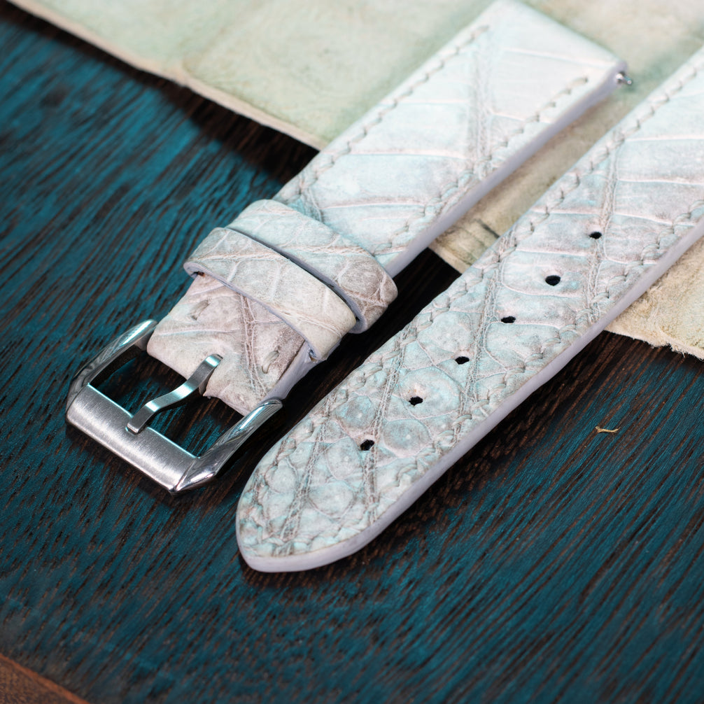 Himalaya Frost Alligator Strap