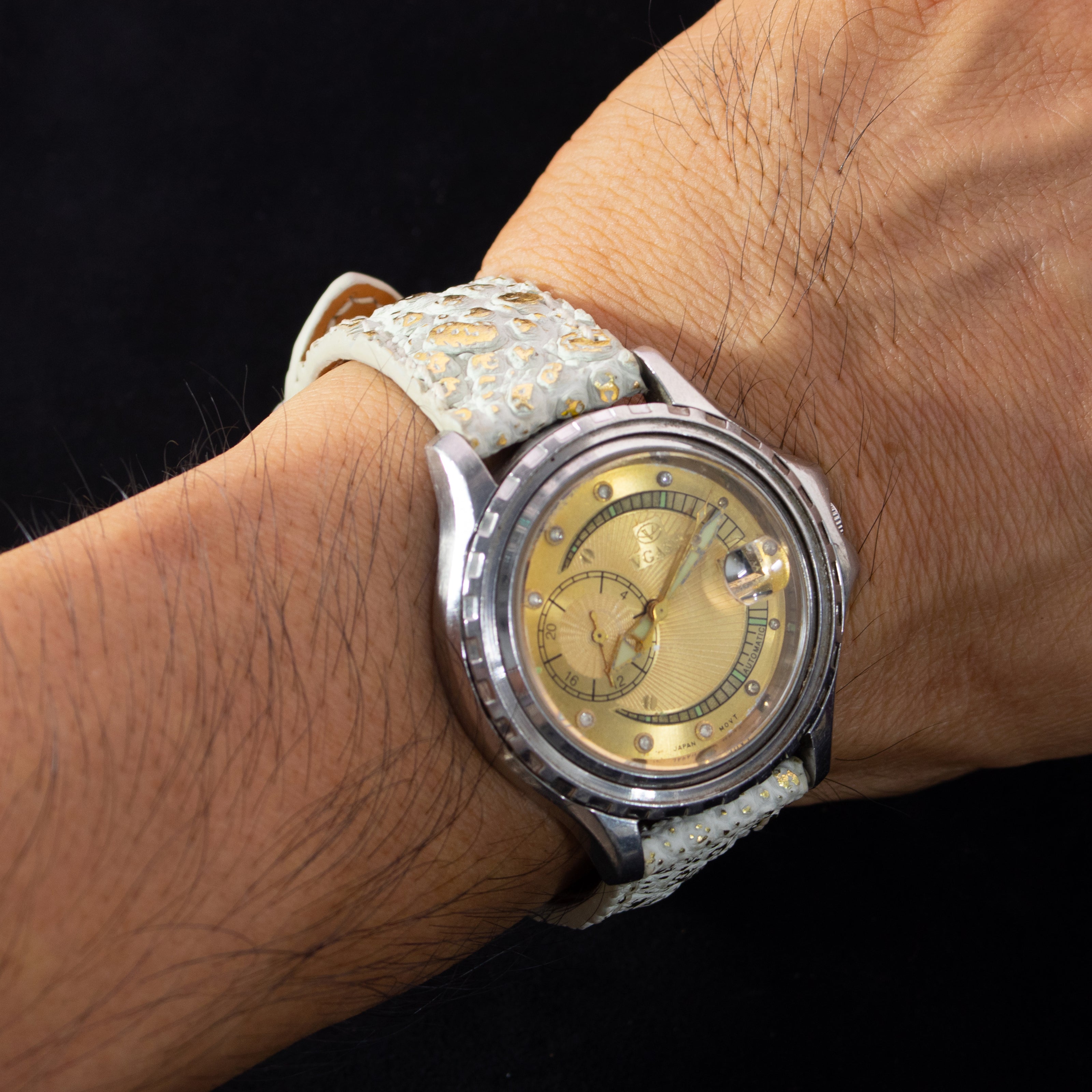 Gold Quill Ivory White Toad Leather Watch Strap