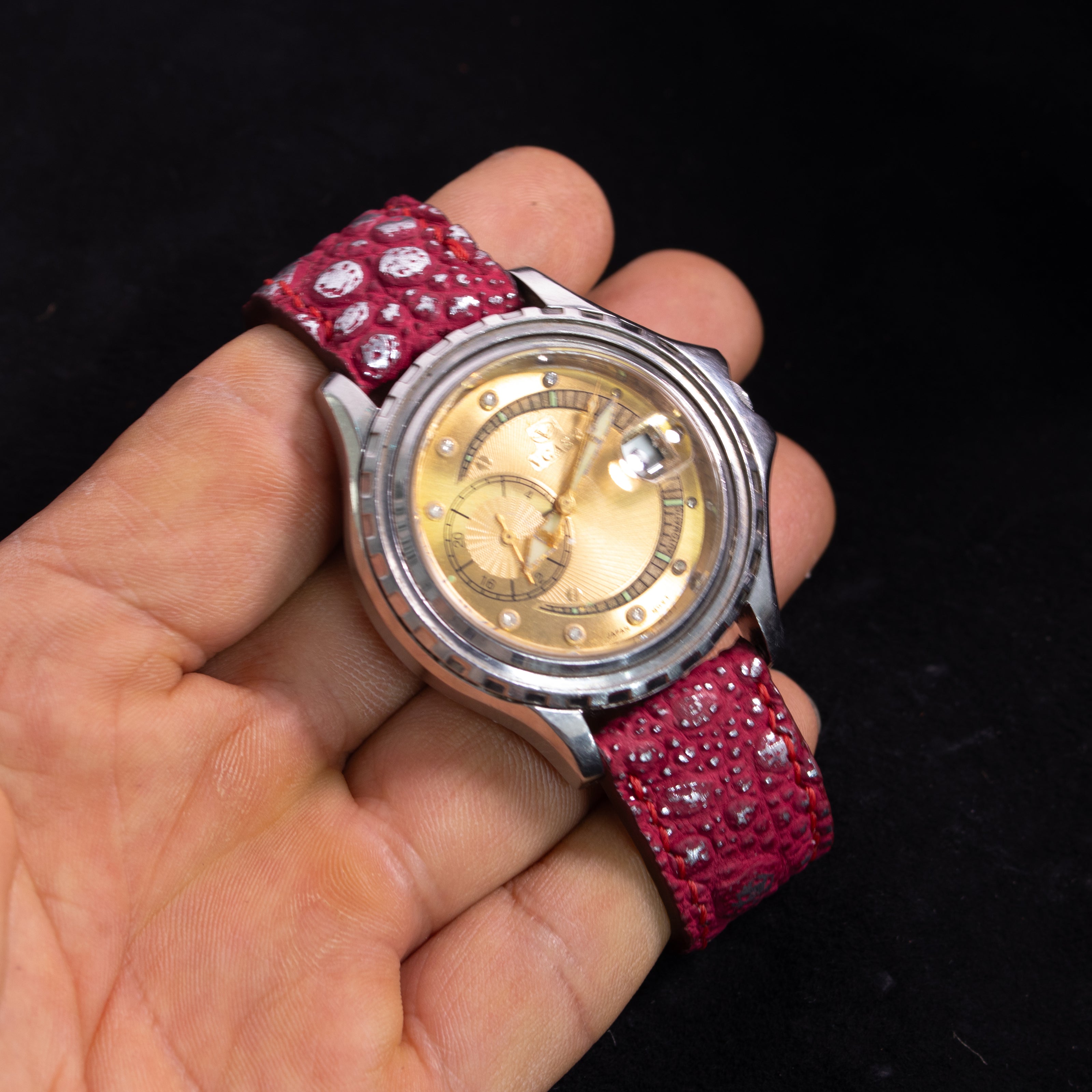 Silver Quill Ruby Toad Leather Watch Strap