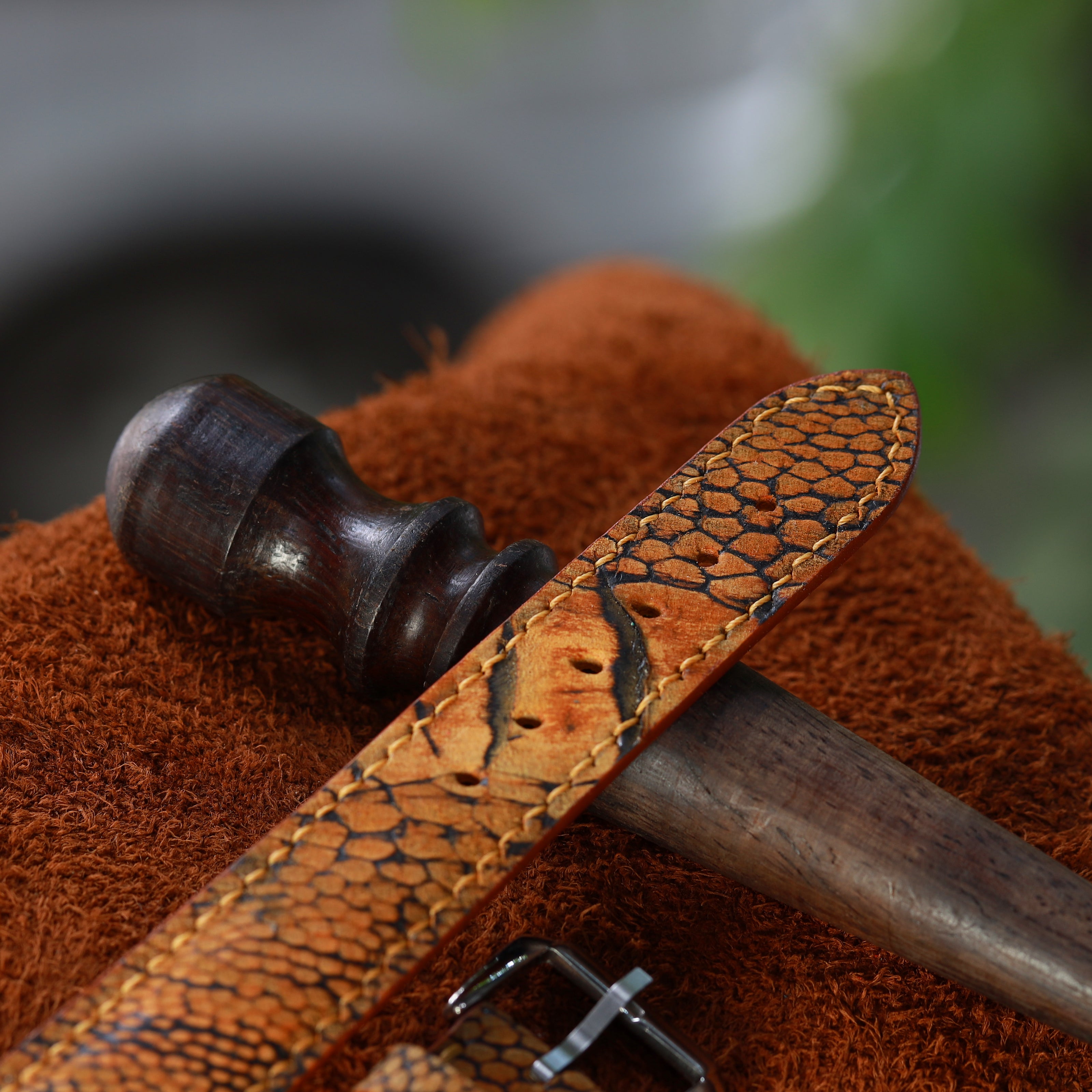 Brown Waxed  Ostrich Leg Leather Watch Strap (Scaled)