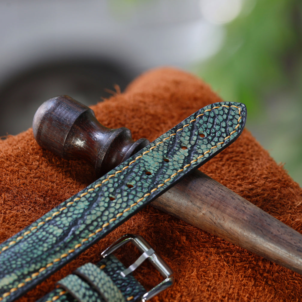 Green Waxed Ostrich Leg Leather Watch Strap (Smooth)