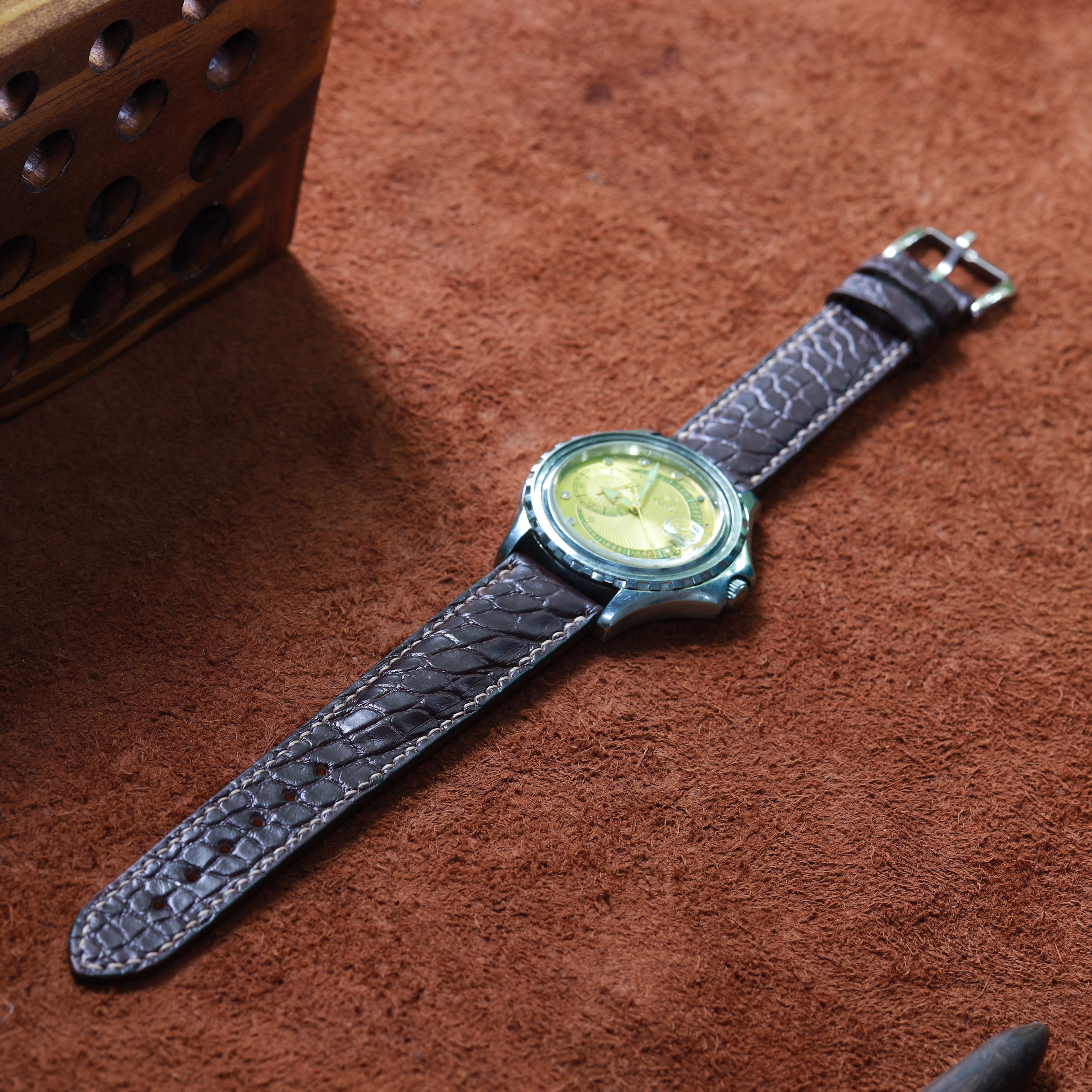 Handcrafted Crocodile Leather Watch Strap with Zermatt Lining (Pointed Tip) by Tan