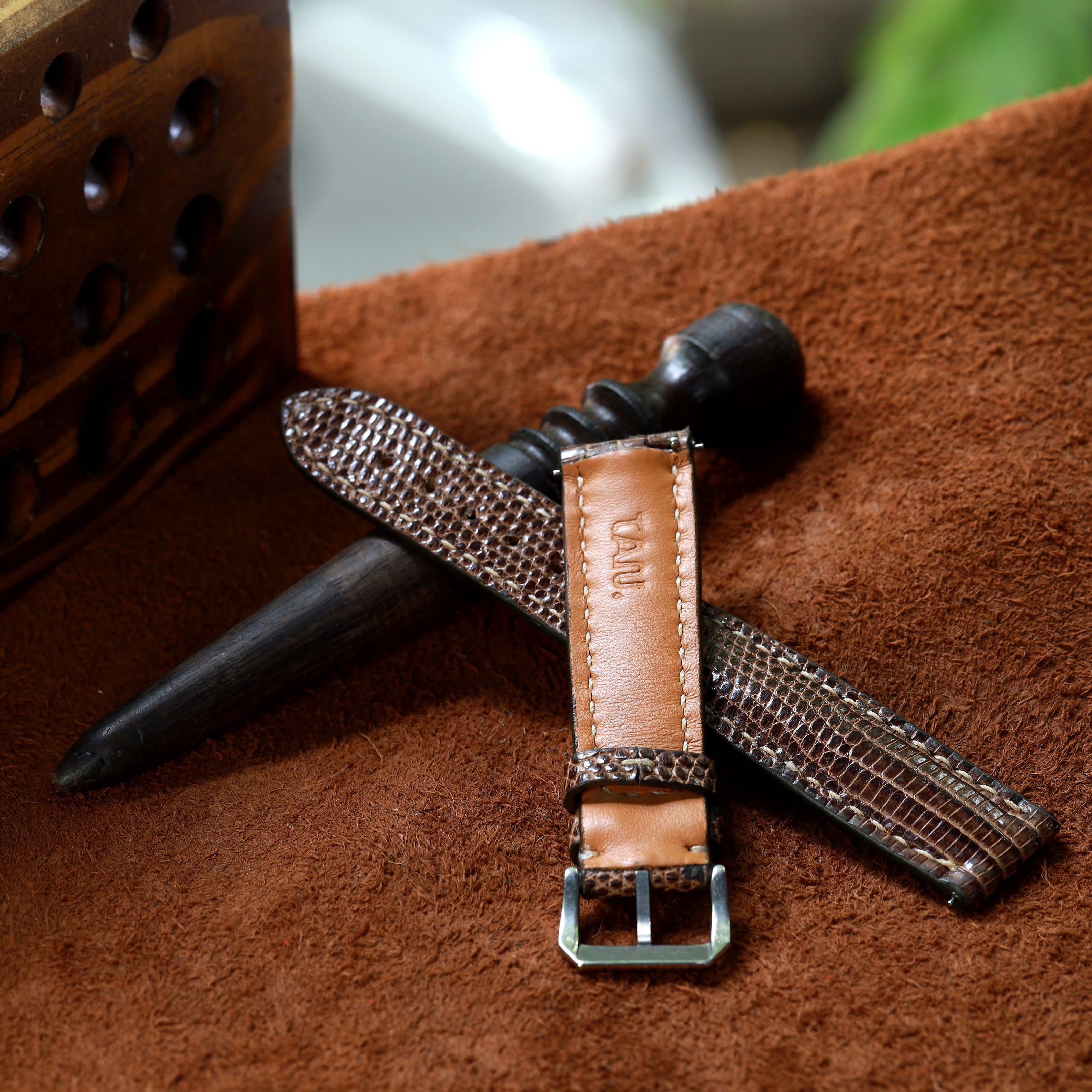 Handcrafted Lizard Leather Watch Strap with Zermatt Lining (Pointed Tip) by Tan