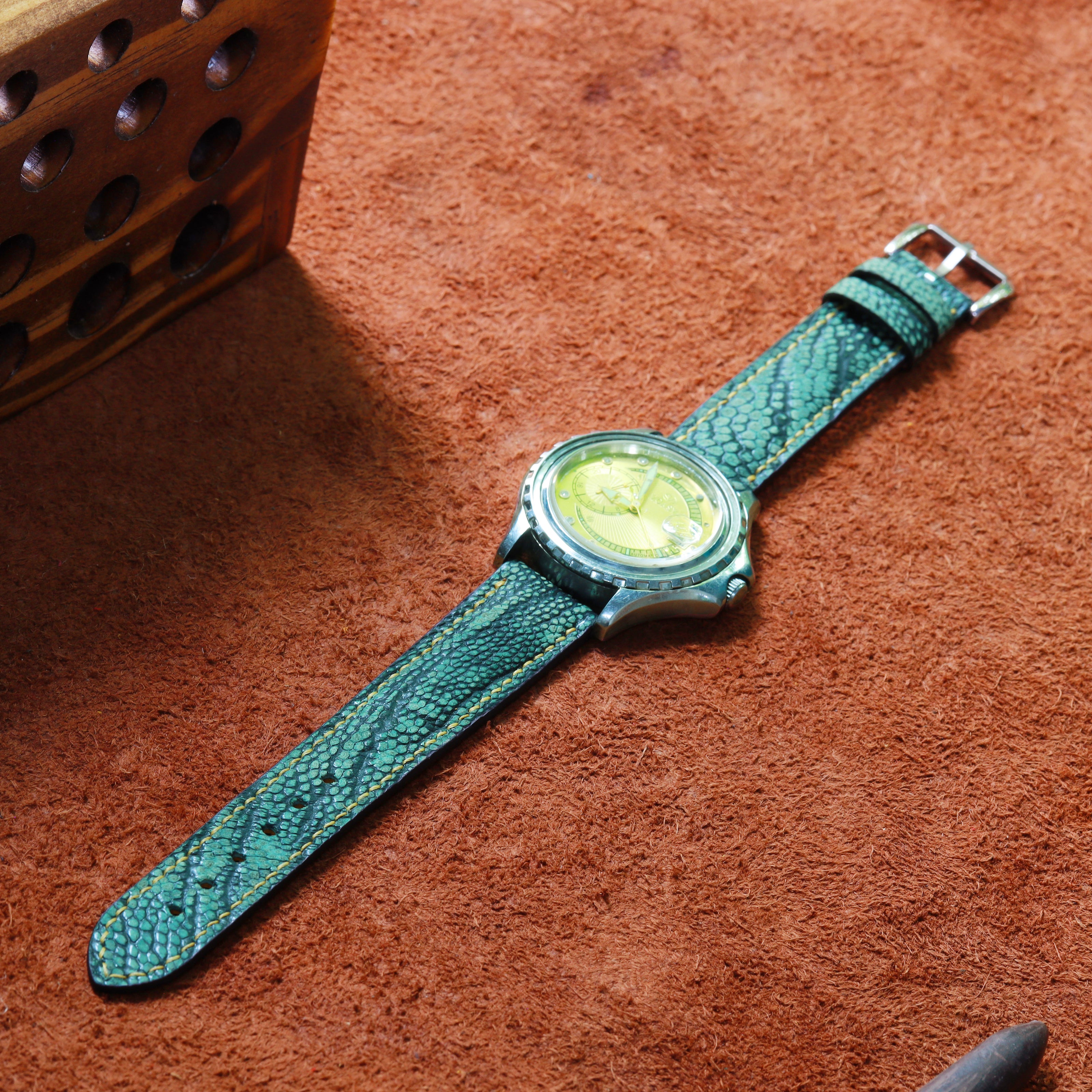 Green Waxed Ostrich Leg Leather Watch Strap (Smooth)