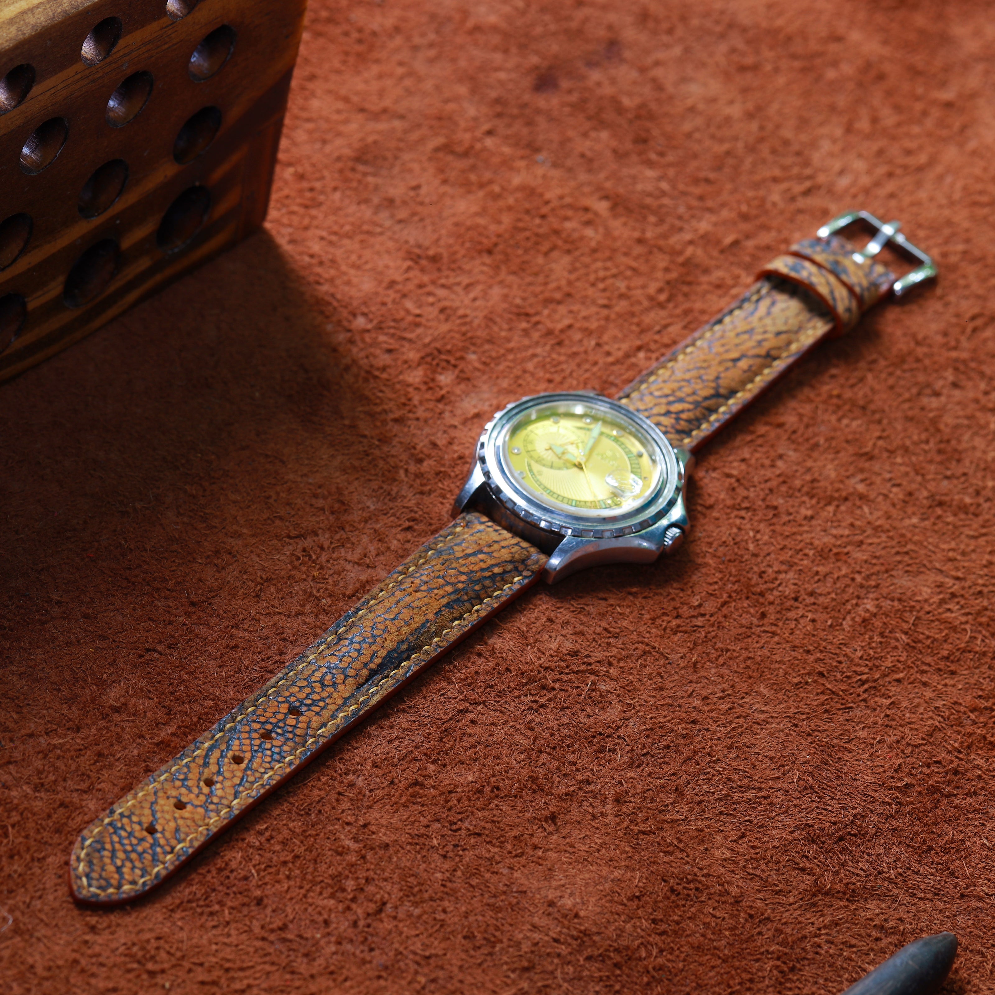 Brown Waxed Ostrich Leg Leather Watch Strap (Smooth)